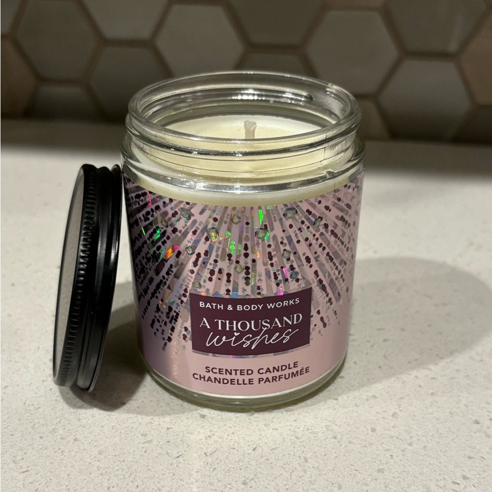 Bath and Body Works Single Wick - A Thousand Wishes